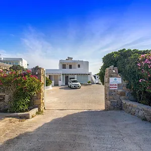 Overview Mykonos Apartahotel